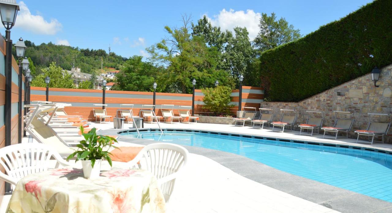 Hotel Plaza Tabiano Terme Εξωτερικό φωτογραφία