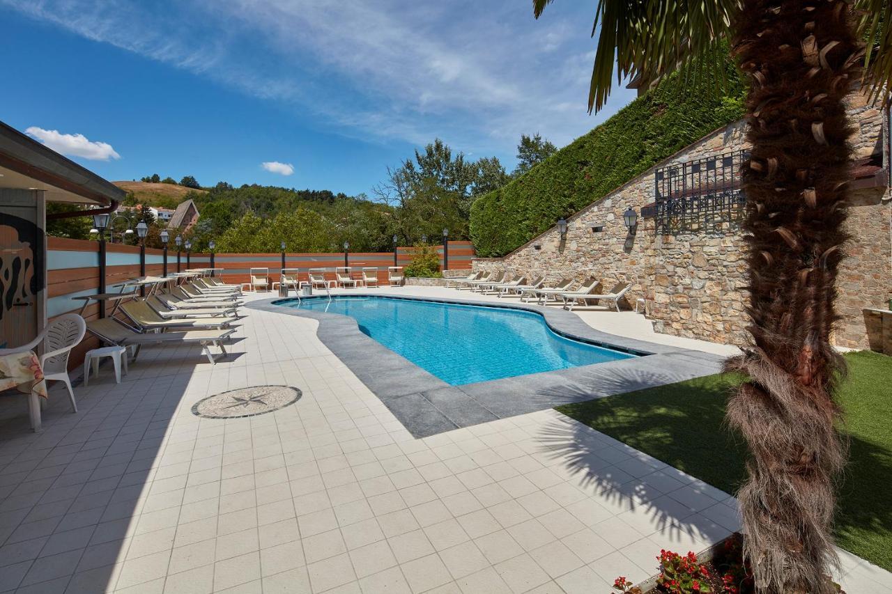 Hotel Plaza Tabiano Terme Εξωτερικό φωτογραφία