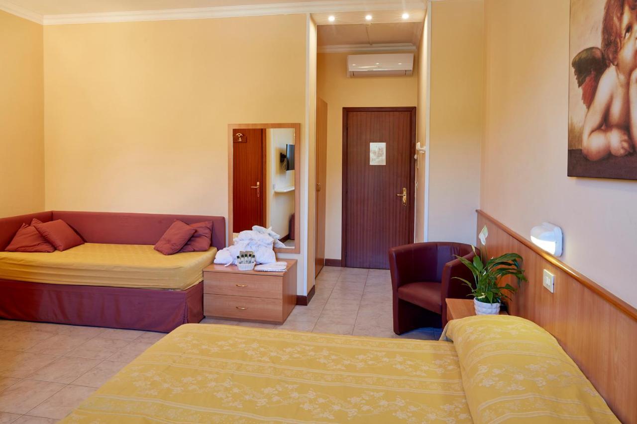 Hotel Plaza Tabiano Terme Εξωτερικό φωτογραφία